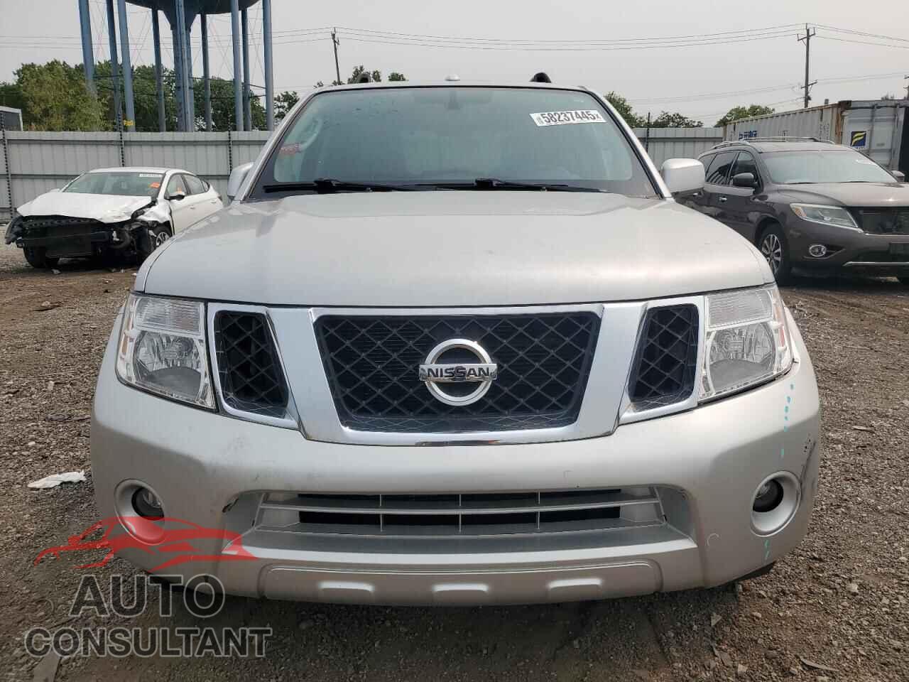 NISSAN PATHFINDER 2011 - 5N1AR1NB3BC614600