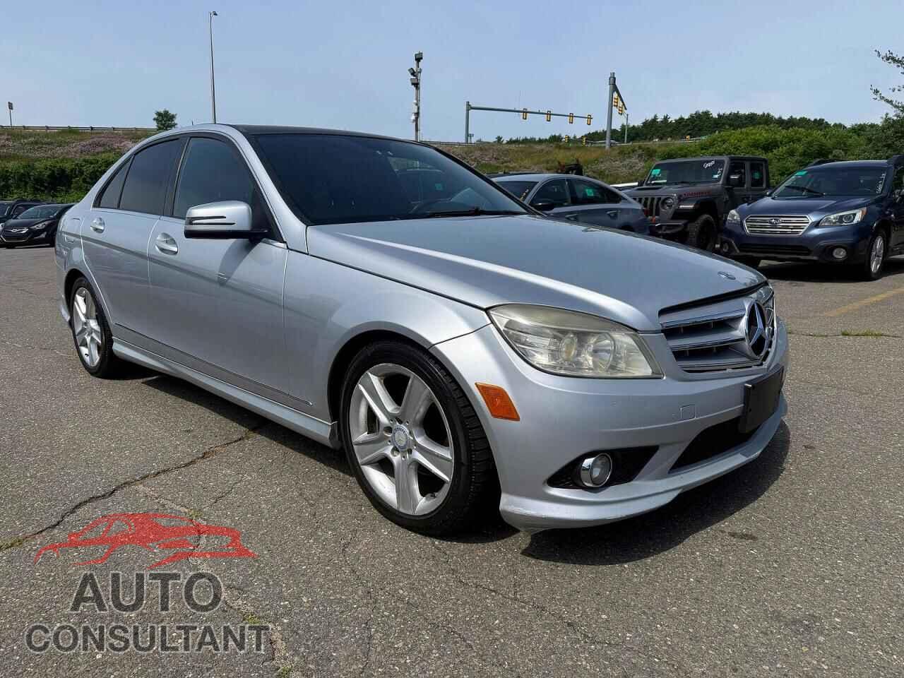 MERCEDES-BENZ C-CLASS 2010 - WDDGF8BB9AR111417