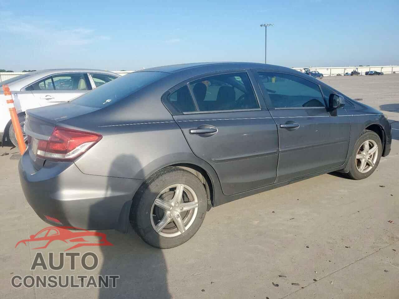 HONDA CIVIC 2013 - 2HGFB2F50DH502593