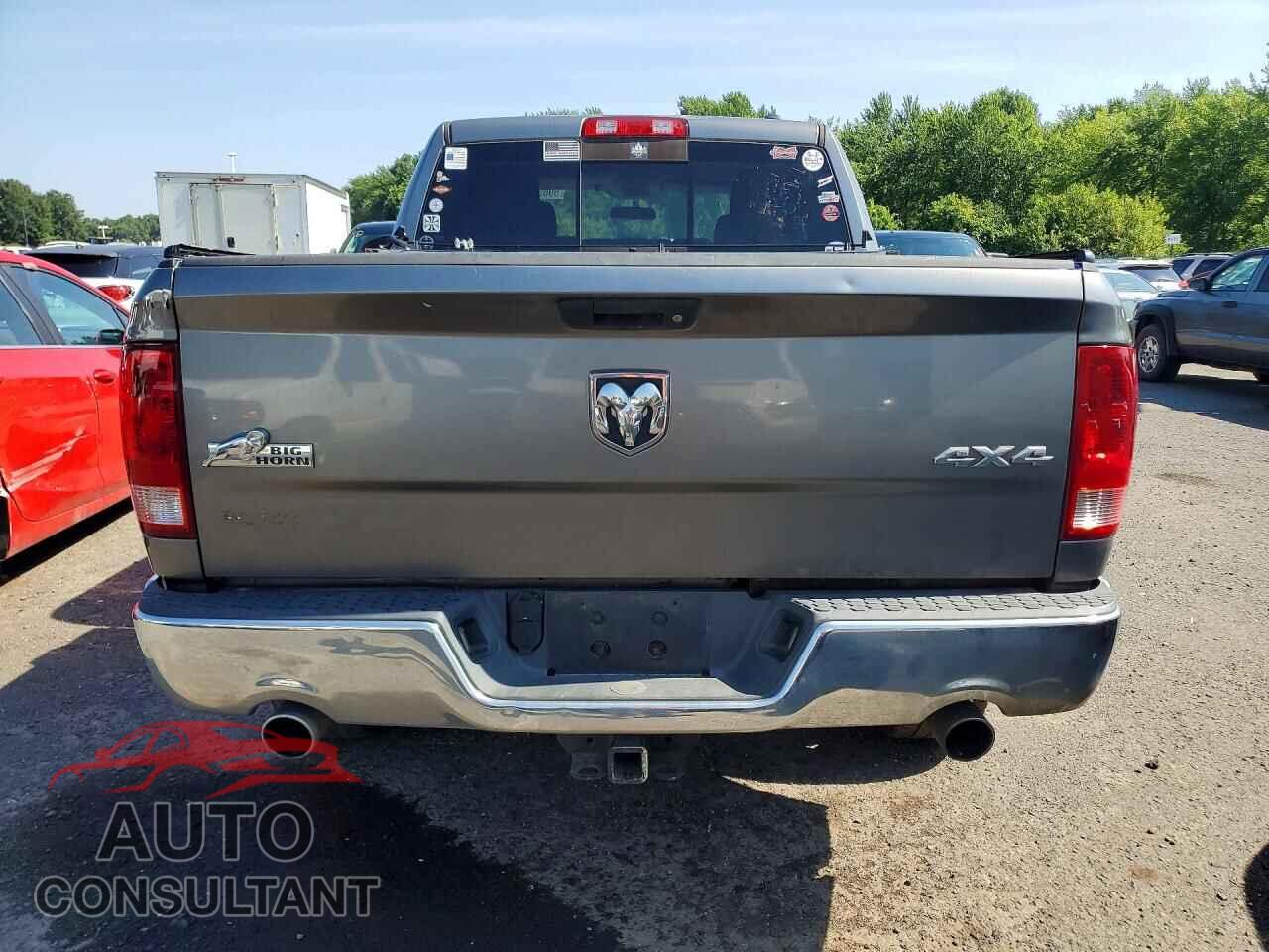 DODGE RAM 1500 2012 - 1C6RD7LTXCS108524
