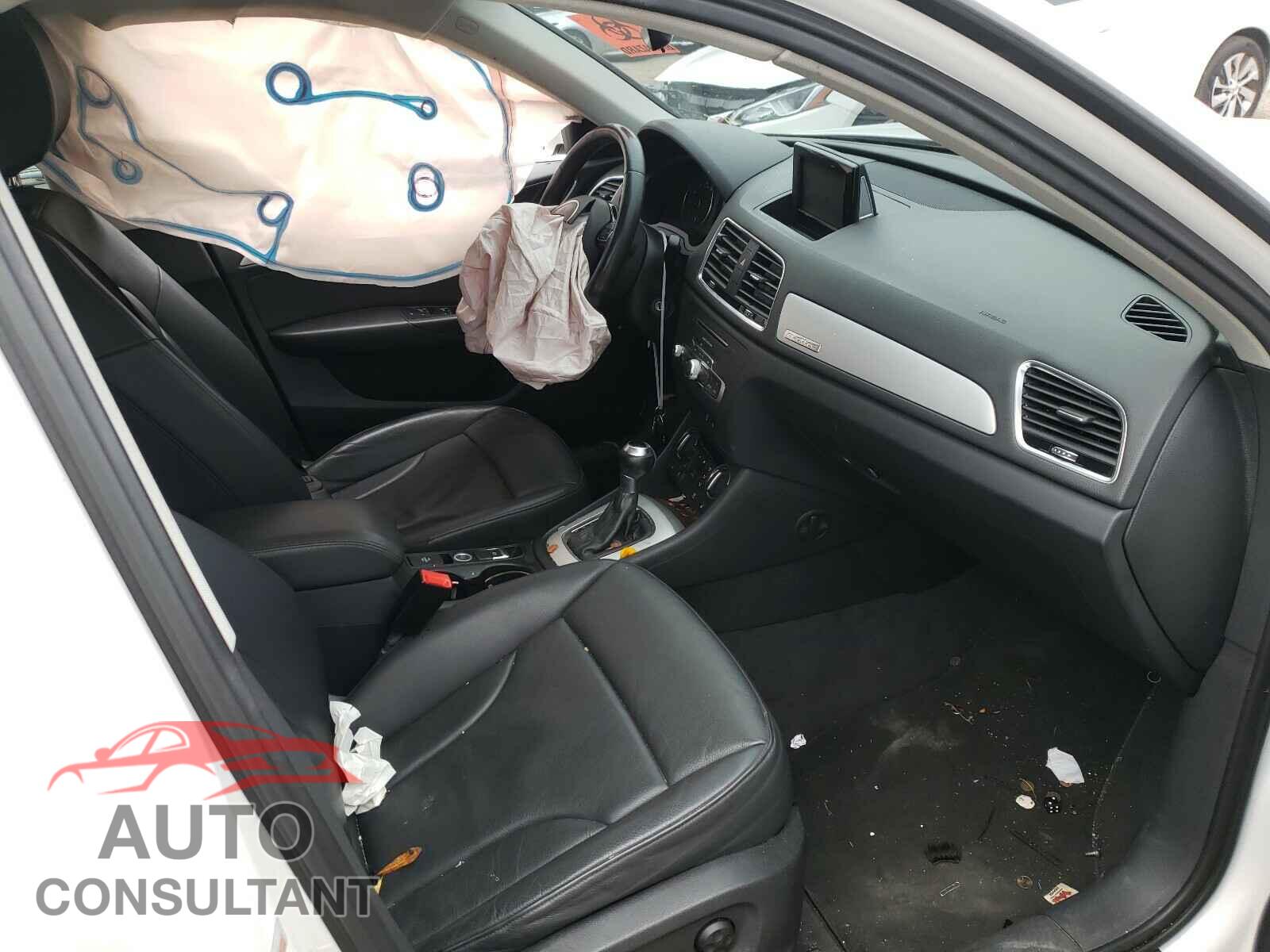 AUDI Q3 2017 - WA1ECCFS6HR012825