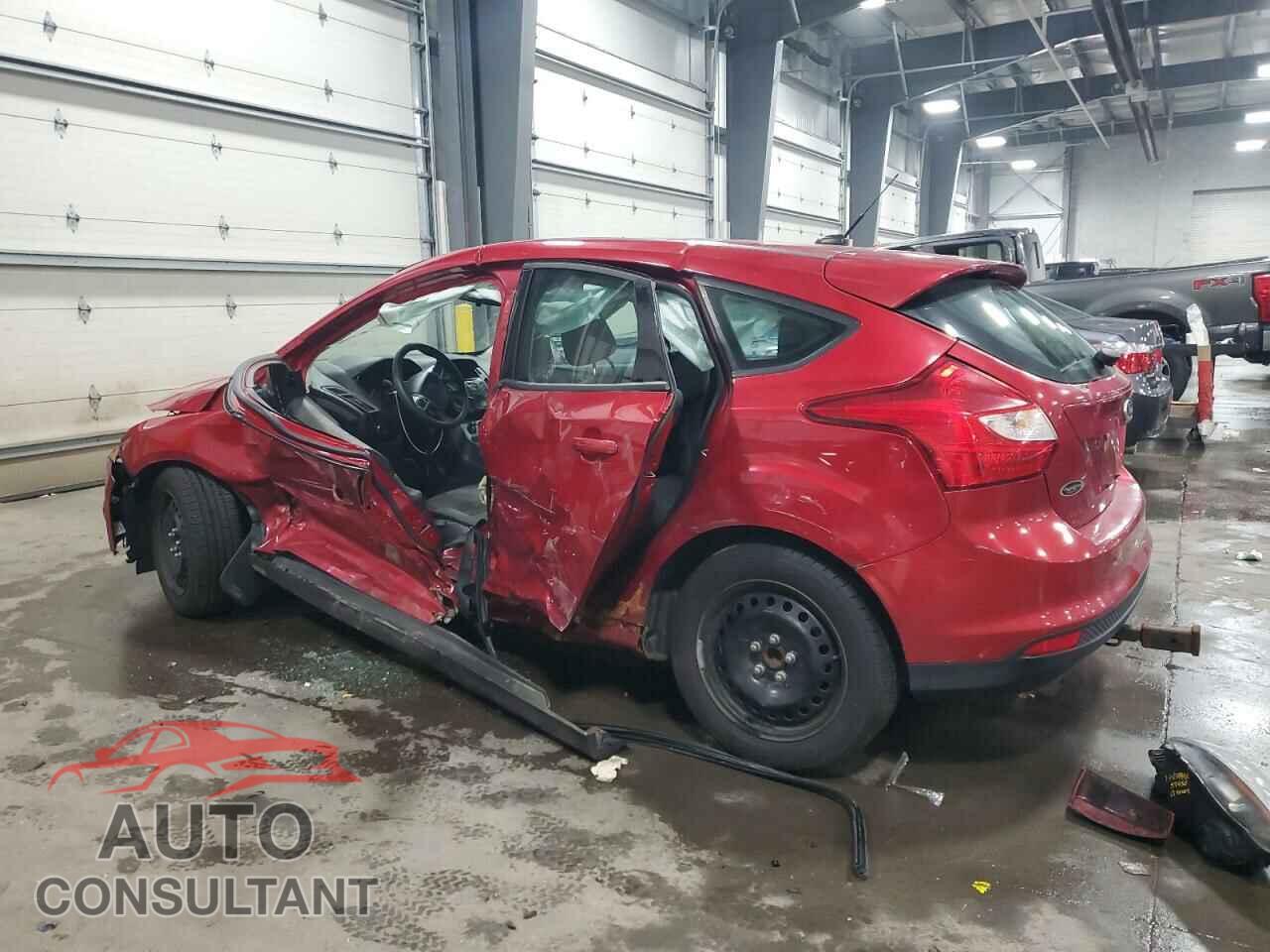 FORD FOCUS 2012 - 1FAHP3K22CL277451