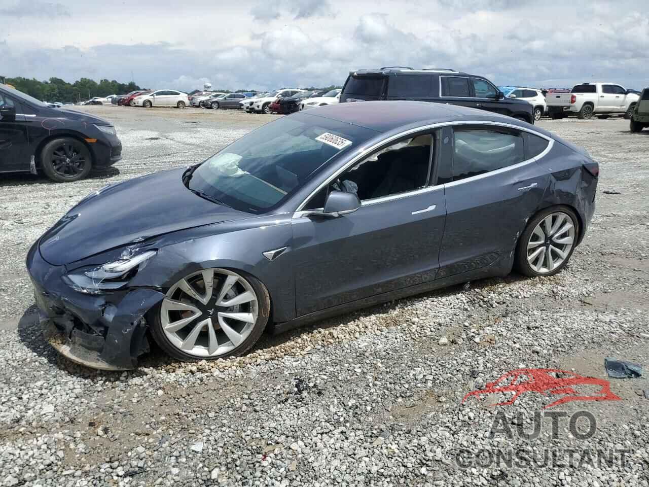 TESLA MODEL 3 2018 - 5YJ3E1EA9JF017680