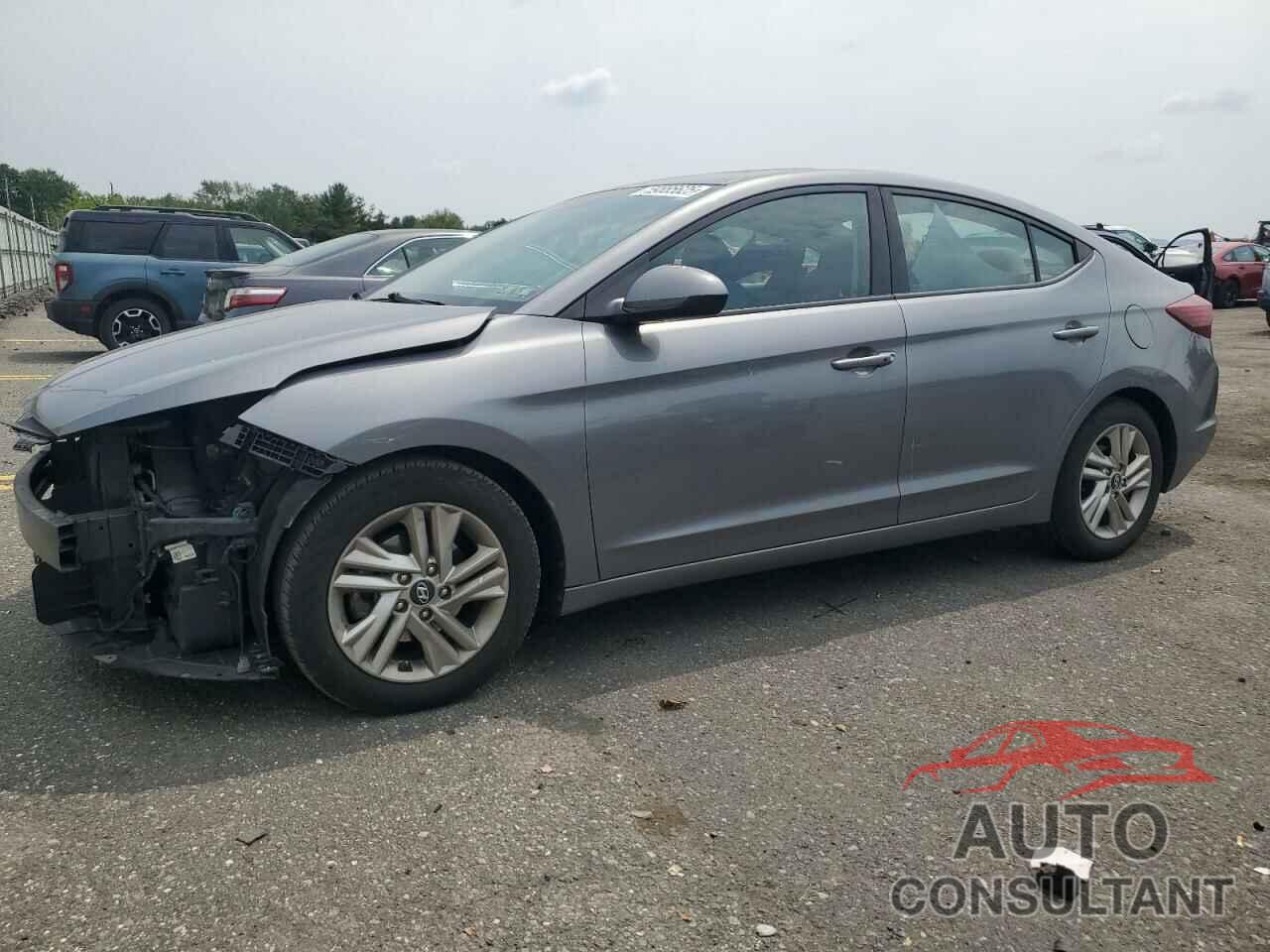 HYUNDAI ELANTRA 2019 - 5NPD84LF0KH465899