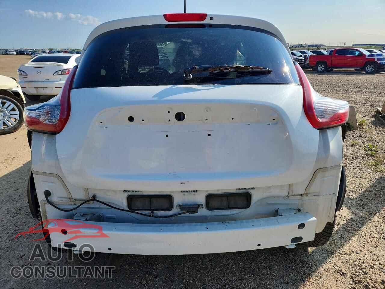 NISSAN JUKE 2015 - JN8AF5MVXFT554034