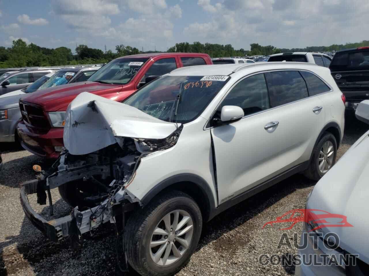KIA SORENTO 2016 - 5XYPGDA57GG038390