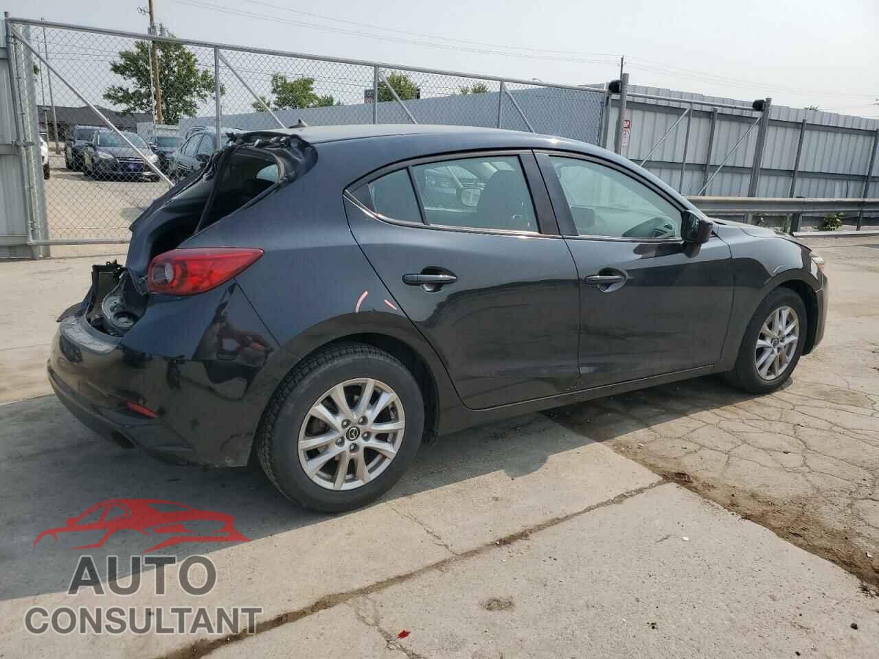 MAZDA 3 2017 - 3MZBN1K77HM136447