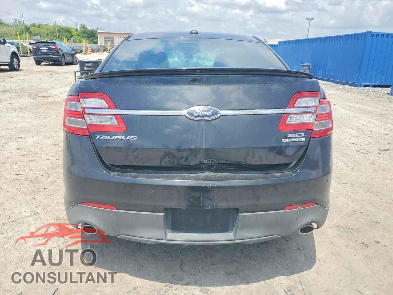 FORD TAURUS 2013 - 1FAHP2E87DG118316
