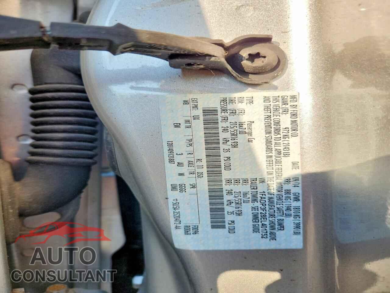 FORD FOCUS 2014 - 1FADP3F28EL401752