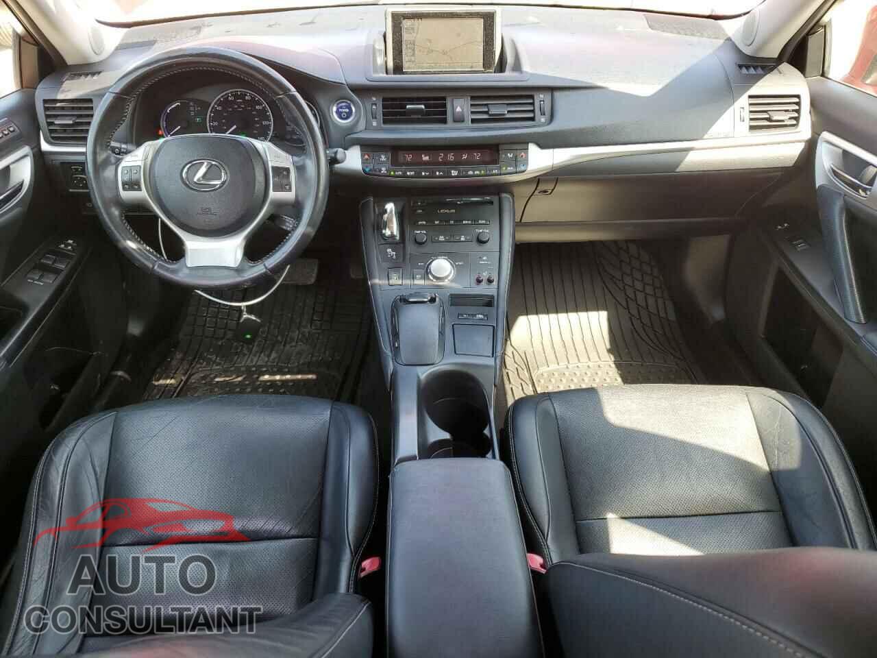 LEXUS CT 200 2011 - JTHKD5BH2B2032936
