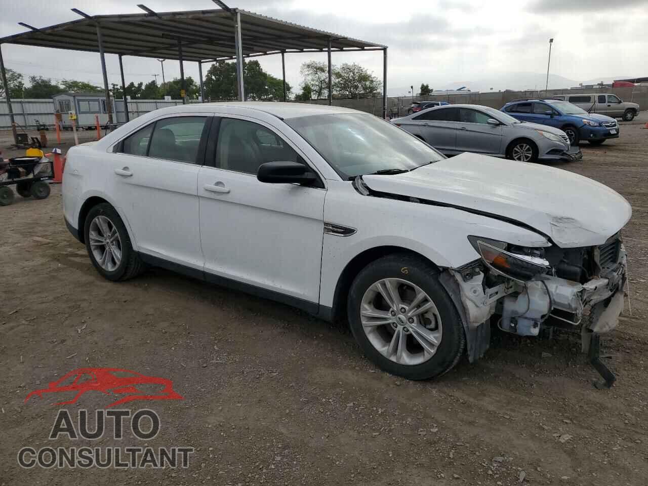 FORD TAURUS 2017 - 1FAHP2D85HG117396