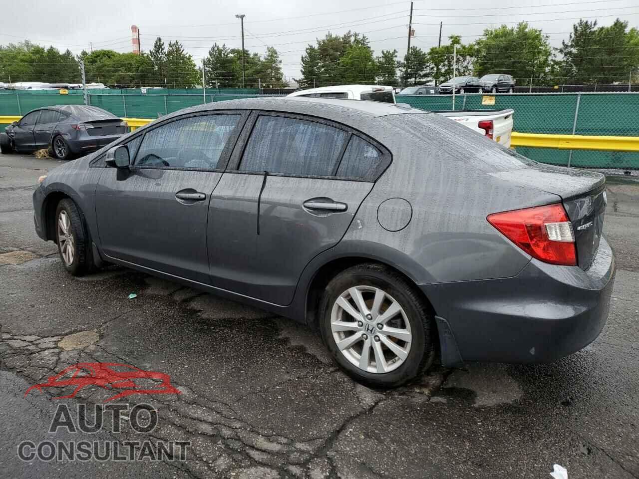 HONDA CIVIC 2012 - 2HGFB2F83CH581945