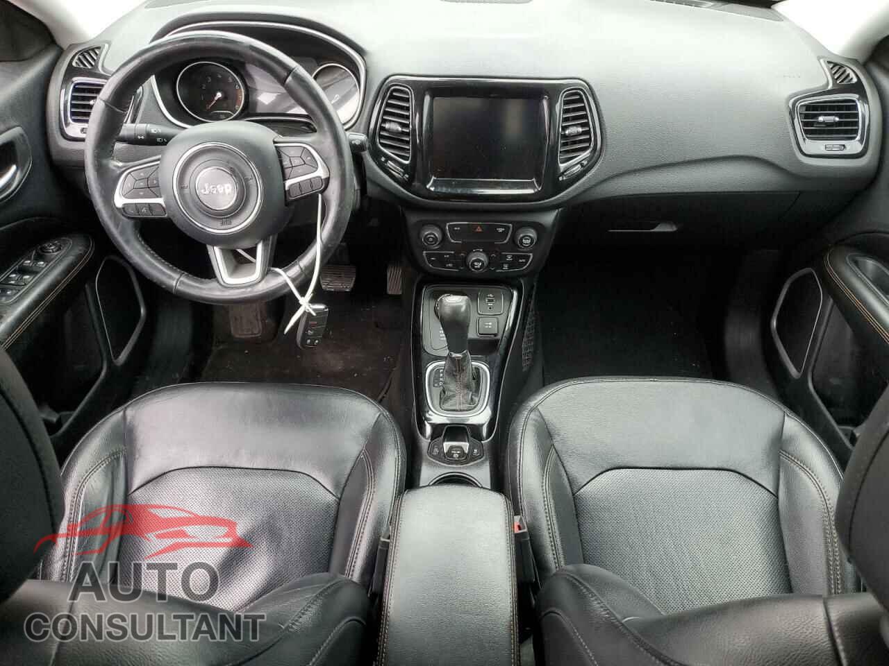 JEEP COMPASS 2018 - 3C4NJDCB0JT397379