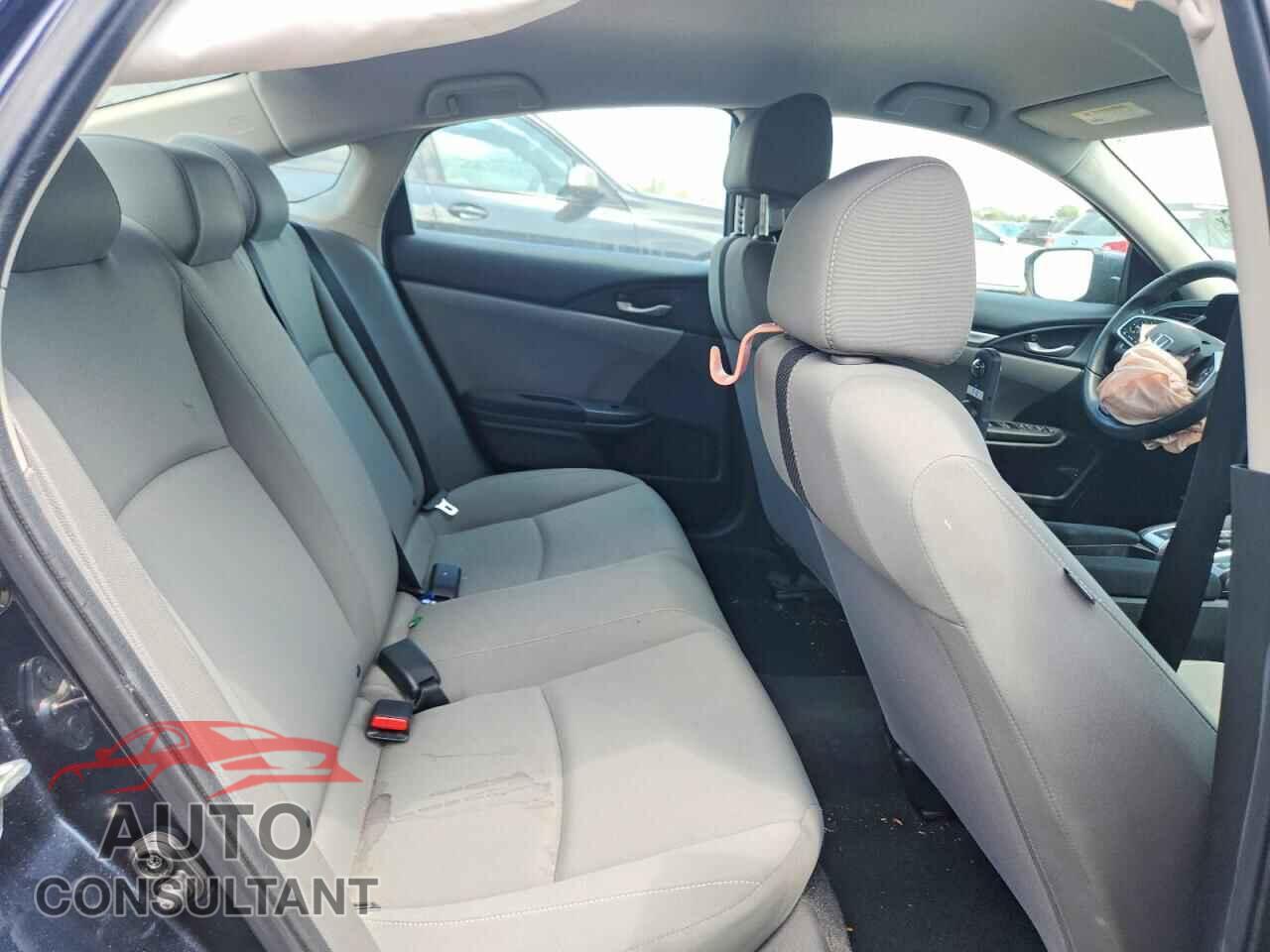HONDA CIVIC 2019 - 2HGFC2F61KH553619