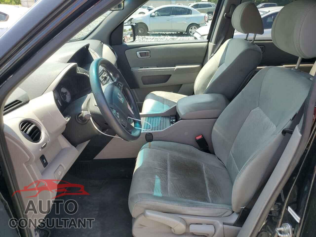 HONDA PILOT 2015 - 5FNYF4H2XFB008342