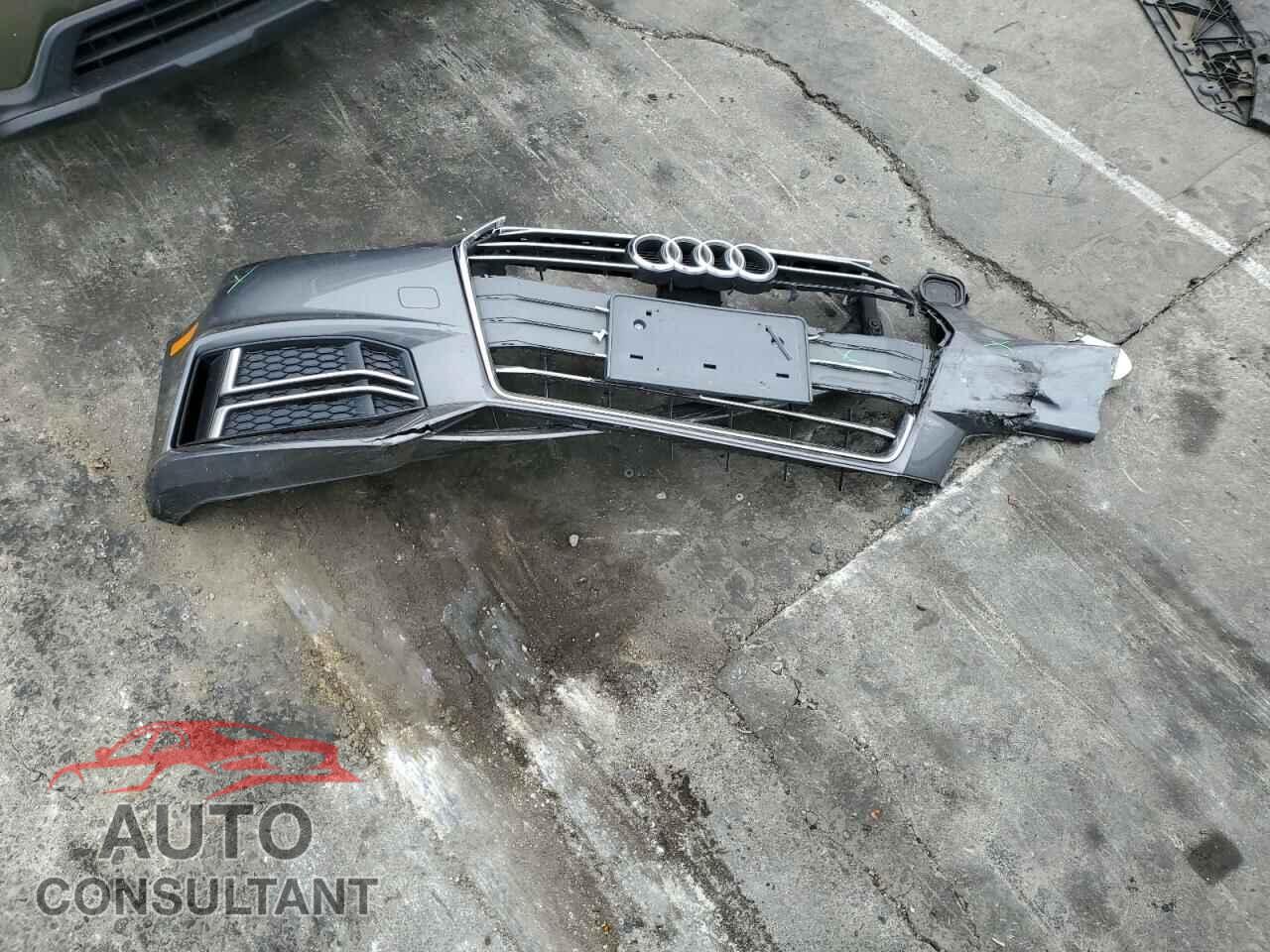 AUDI A4 2018 - WAUKMAF48JA038193