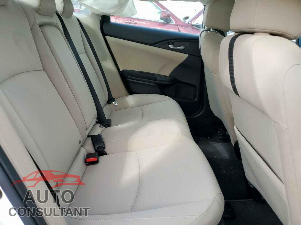 HONDA CIVIC 2017 - 19XFC2F78HE051542