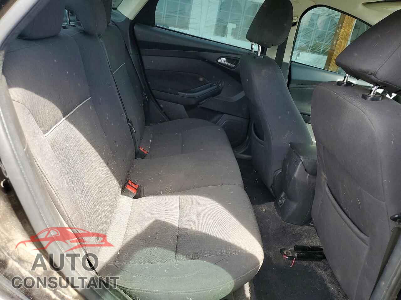 FORD FOCUS 2012 - 1FAHP3H2XCL403689
