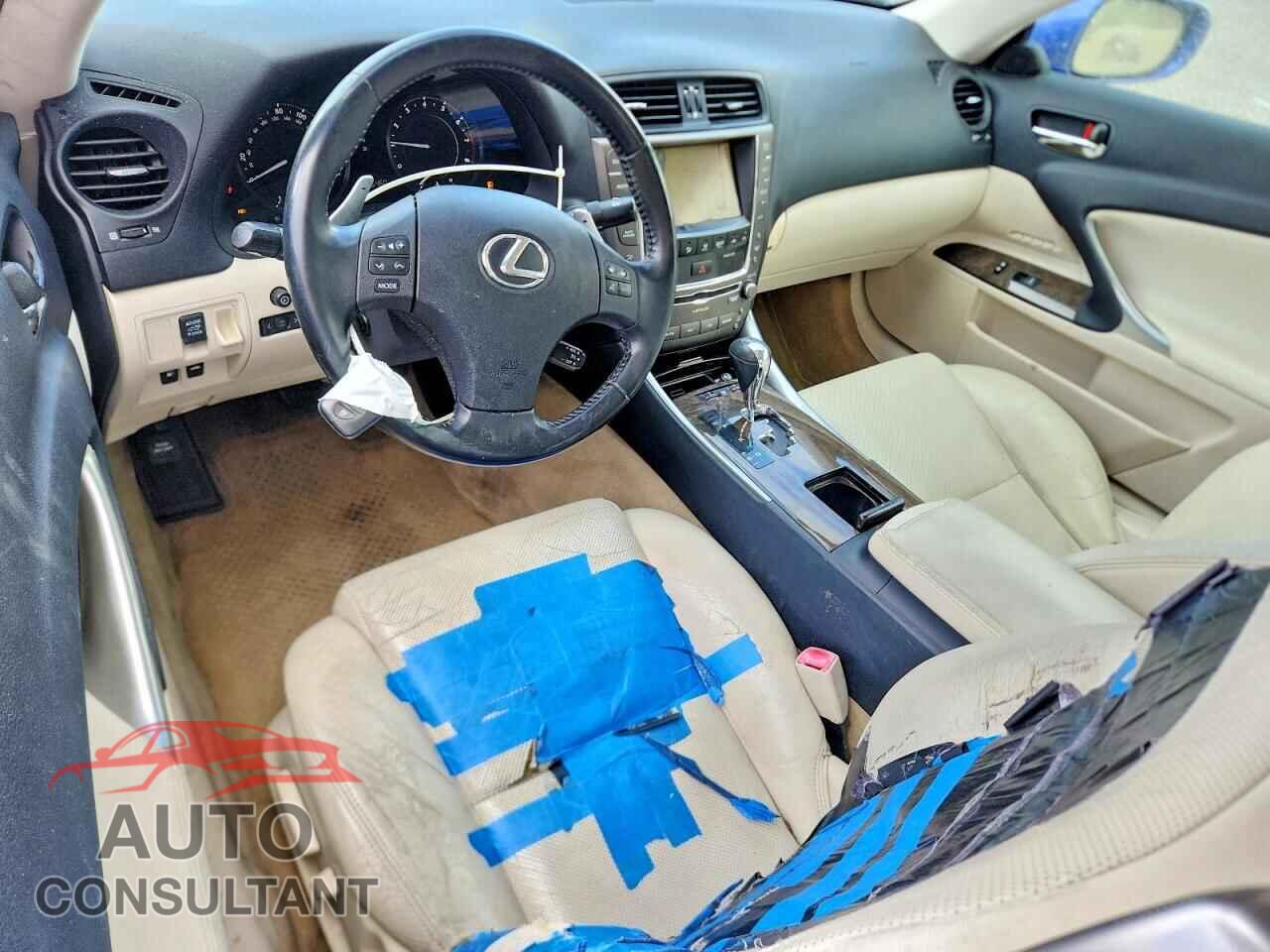 LEXUS IS 2010 - JTHFF2C23A2501857