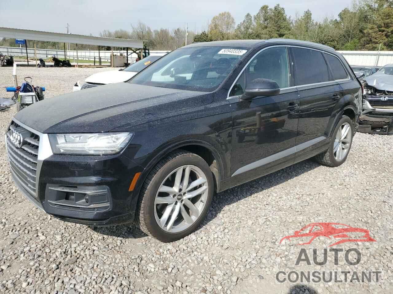AUDI Q7 2018 - WA1VAAF73JD049291