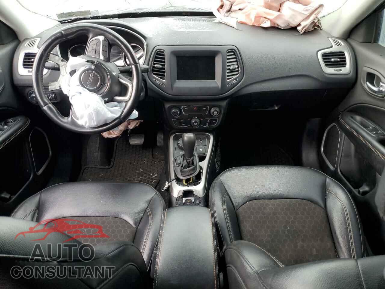 JEEP COMPASS 2020 - 3C4NJDBB9LT229325