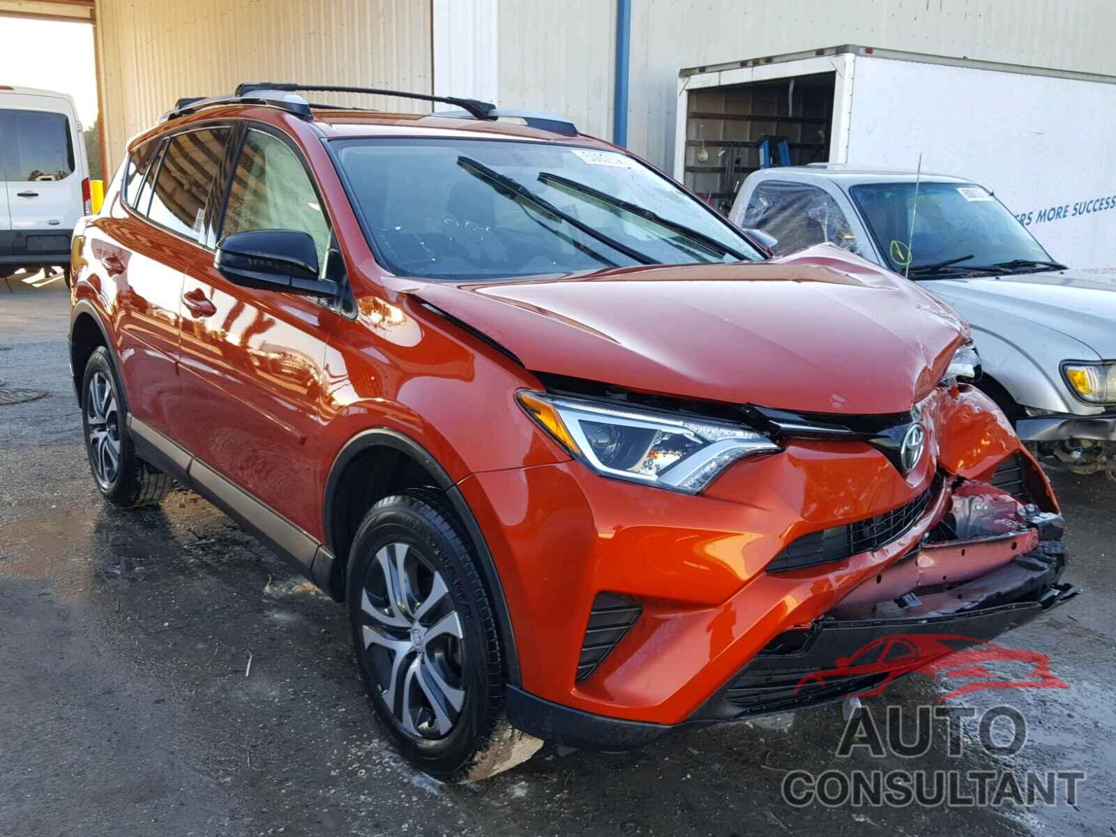 TOYOTA RAV4 LE 2016 - JTMZFREV8GJ092669