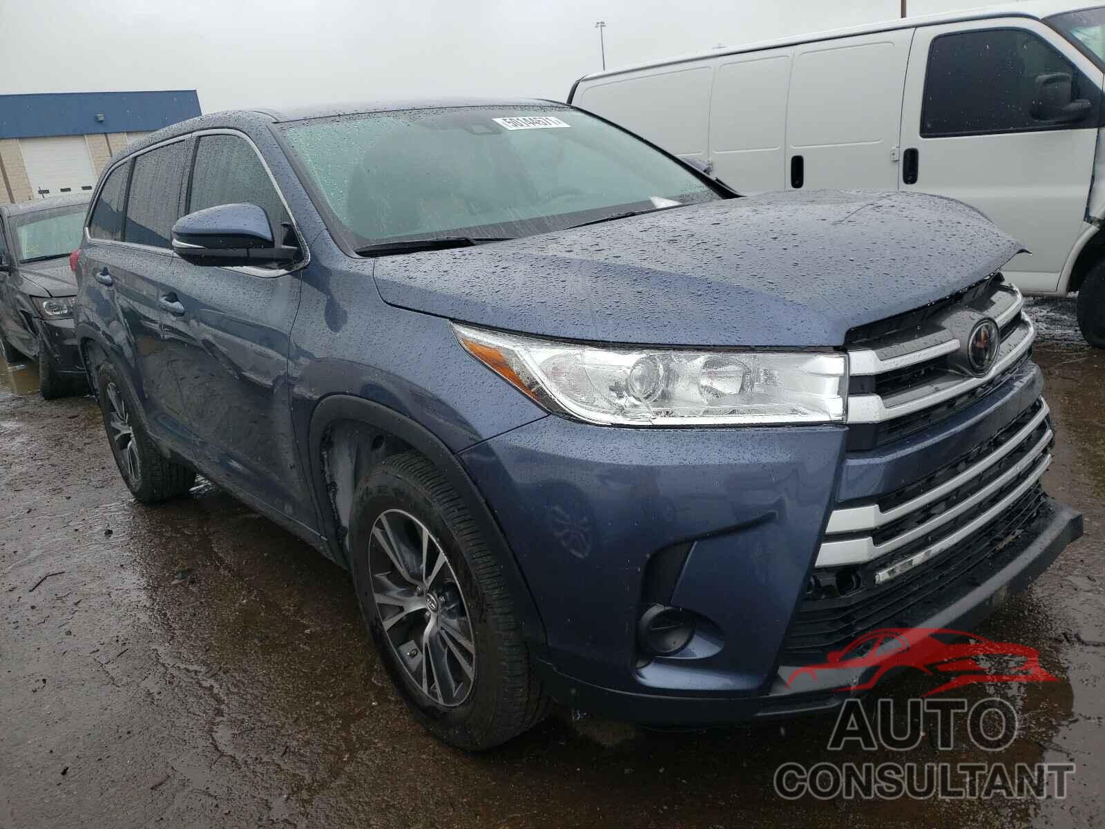 TOYOTA HIGHLANDER 2018 - 5TDZARFH8JS036412