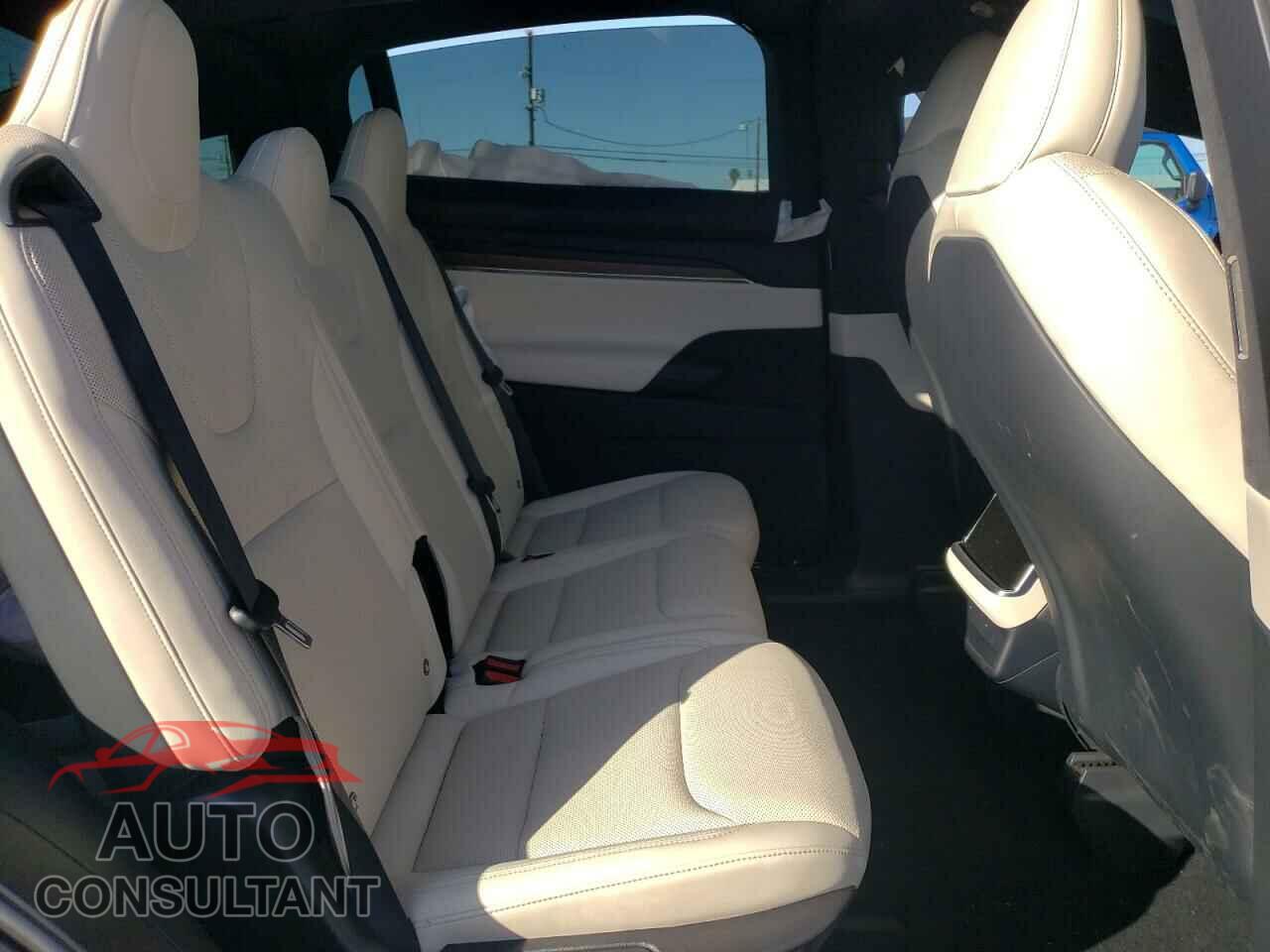 TESLA MODEL X 2023 - 7SAXCAE54PF380894