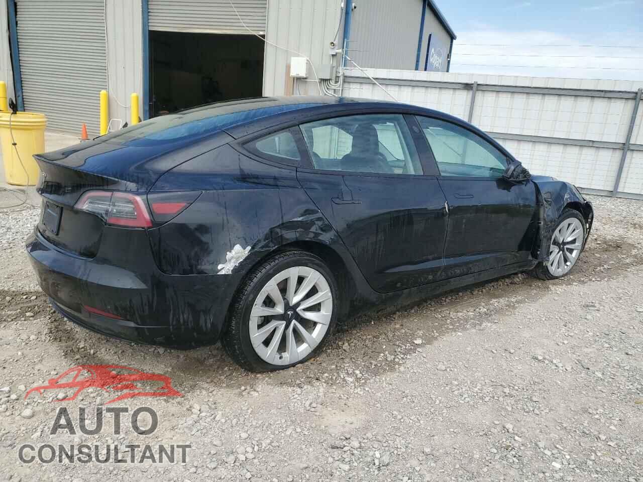 TESLA MODEL 3 2023 - 5YJ3E1EAXPF438011