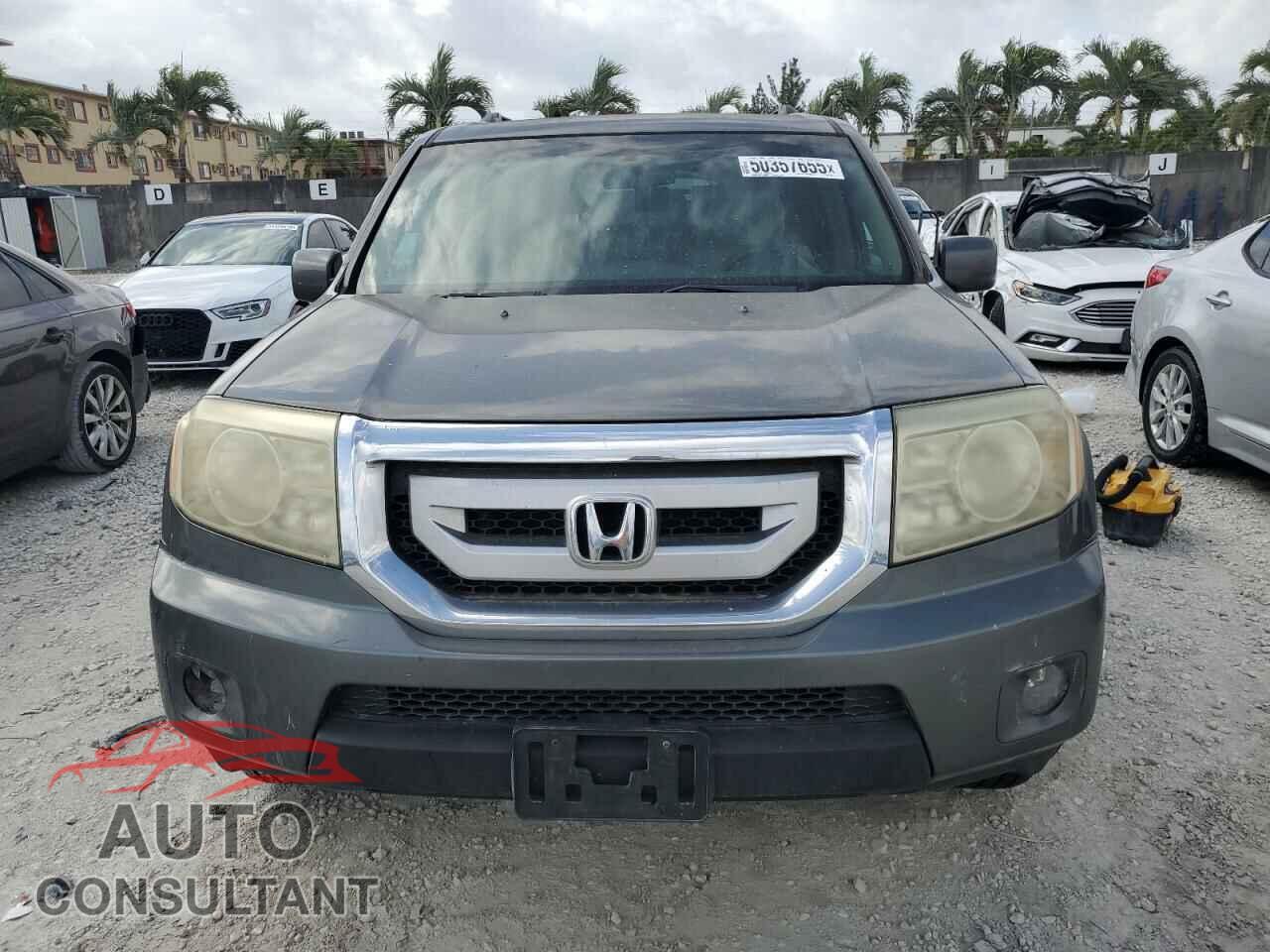 HONDA PILOT 2009 - 5FNYF48499B003431