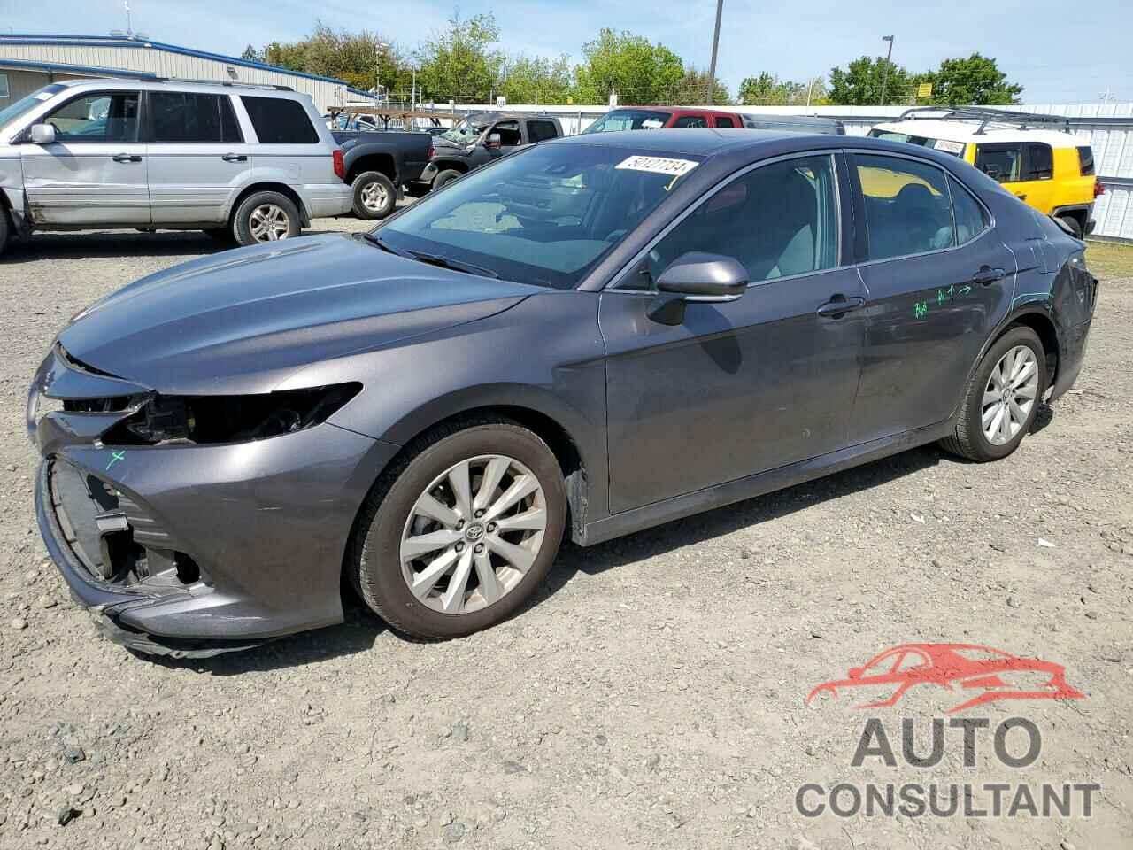 TOYOTA CAMRY 2018 - 4T1B11HKXJU141844