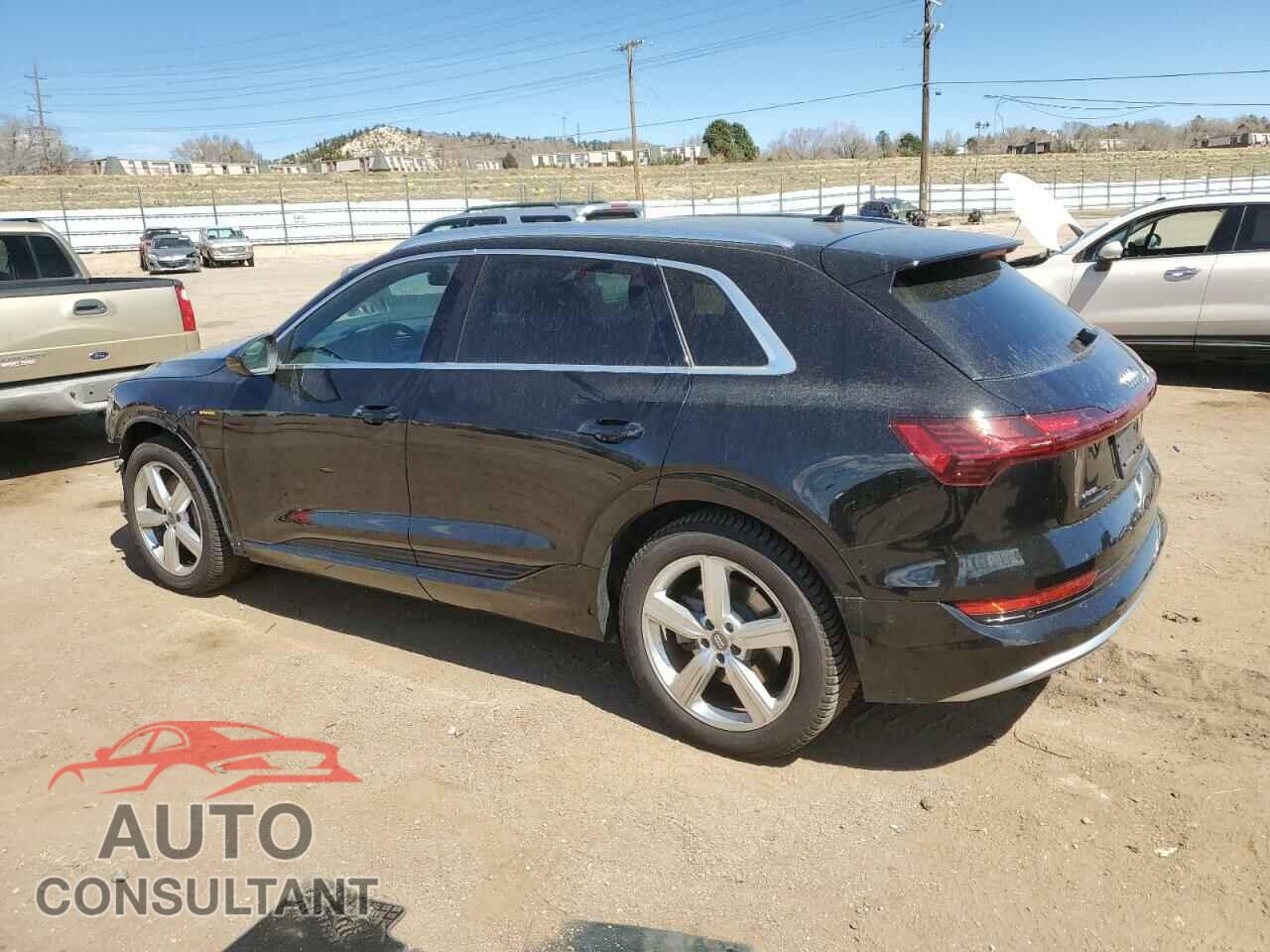 AUDI E-TRON 2019 - WA1LABGE6KB014901