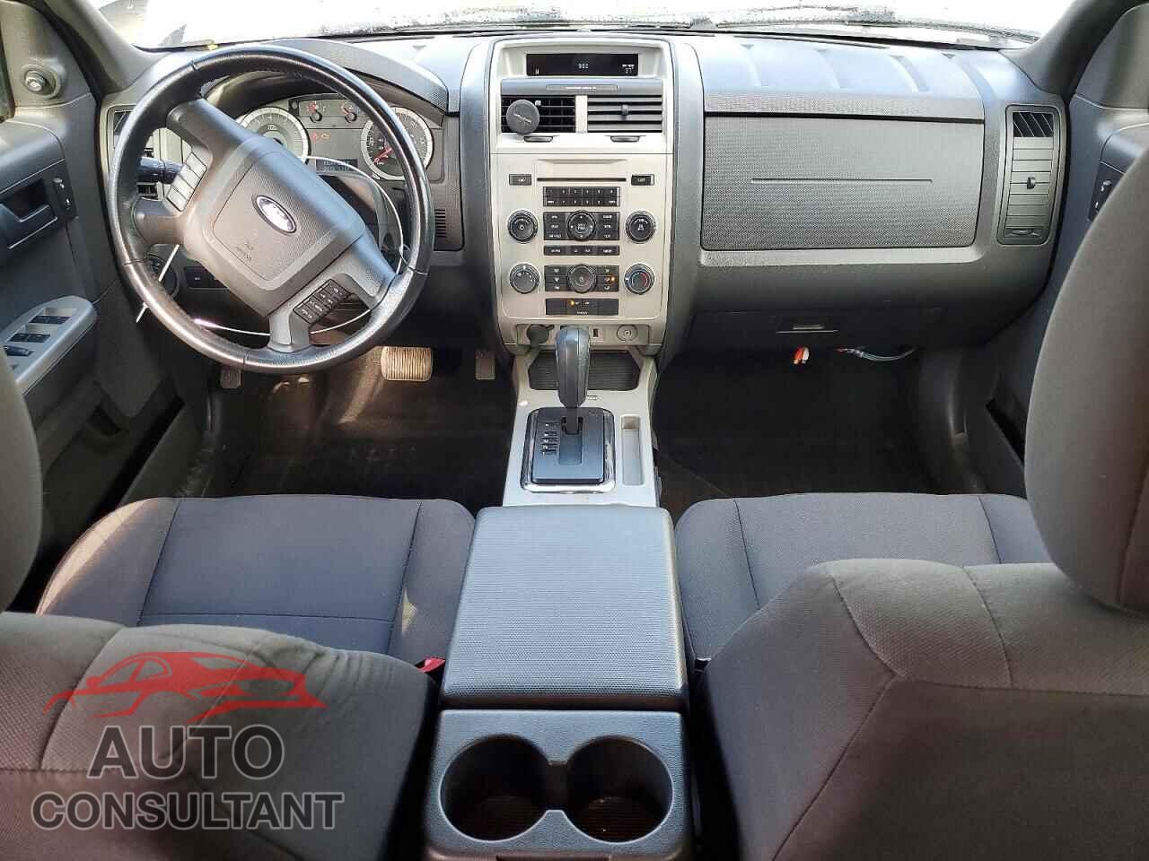 FORD ESCAPE 2011 - 1FMCU9DG0BKC09495