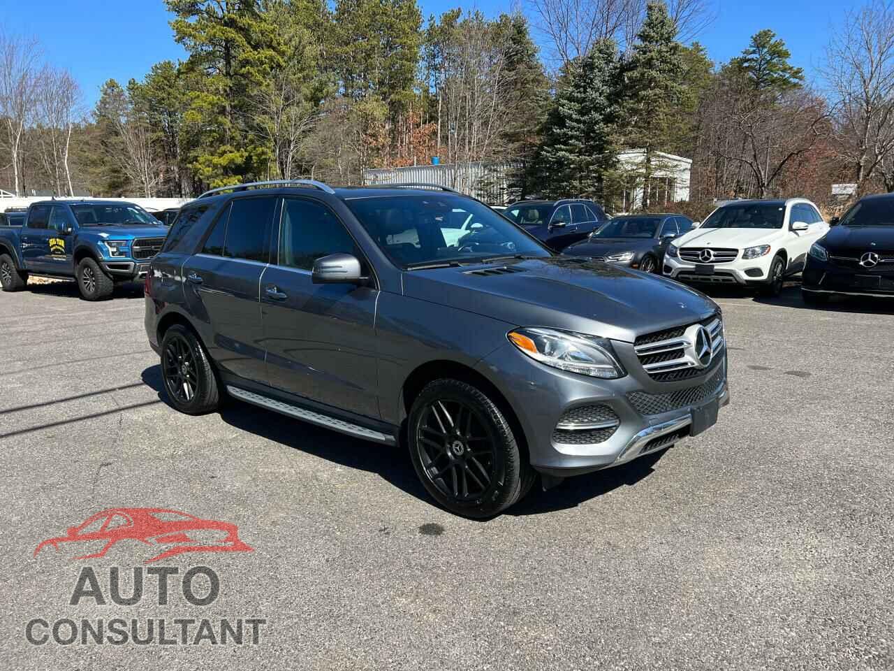 MERCEDES-BENZ GLE-CLASS 2017 - 4JGDA5HB9HA960999
