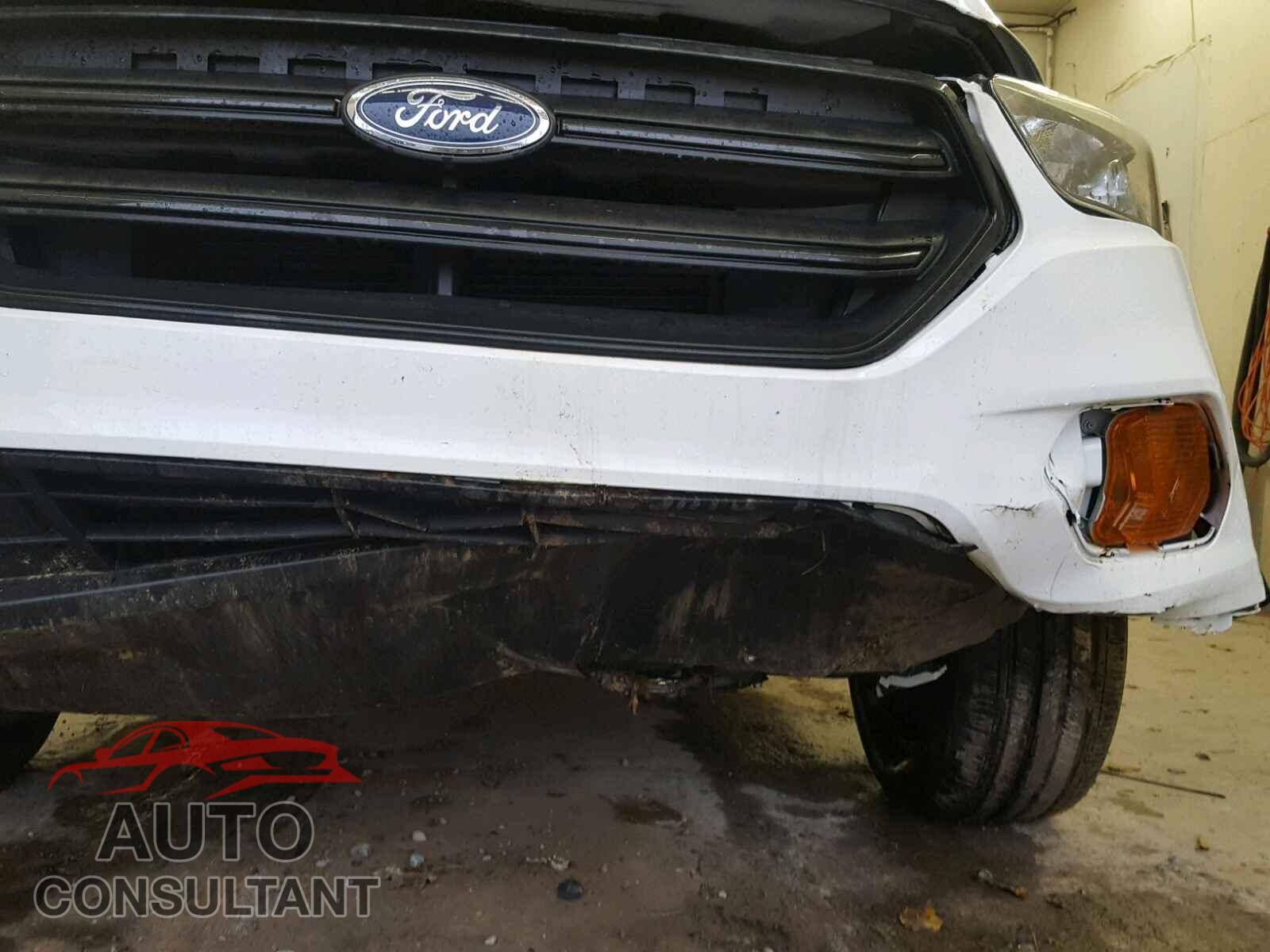 FORD ESCAPE S 2018 - 1FMCU0F7XJUC46517