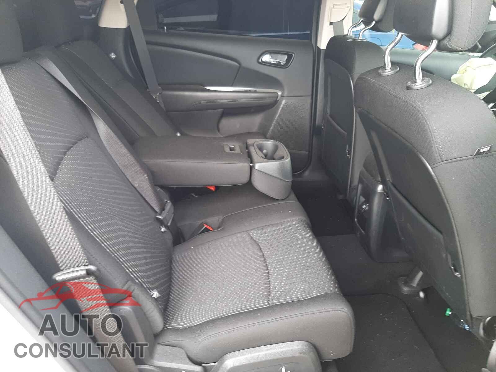 DODGE JOURNEY 2020 - 3C4PDCAB4LT237568