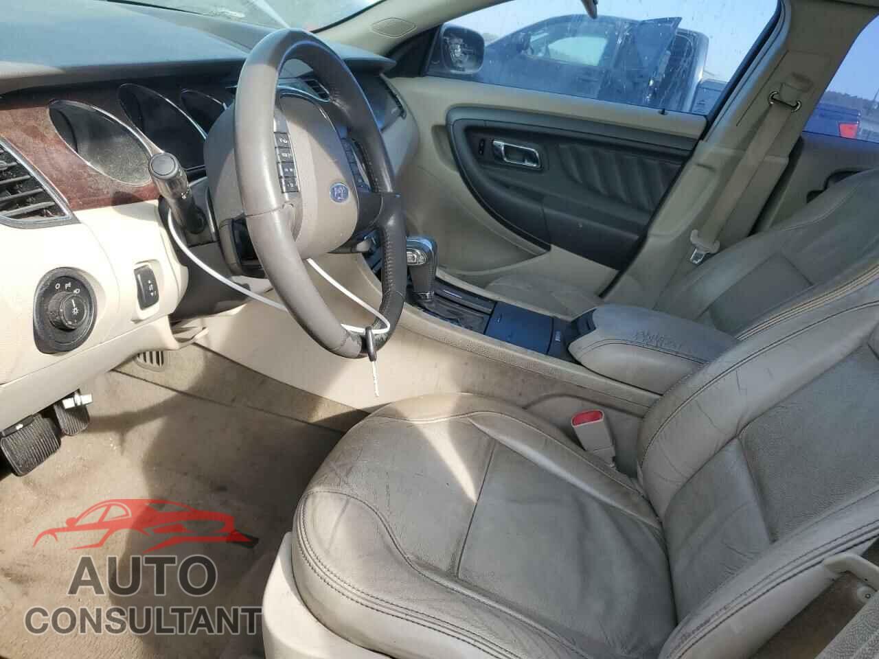 FORD TAURUS 2010 - 1FAHP2EW7AG108749