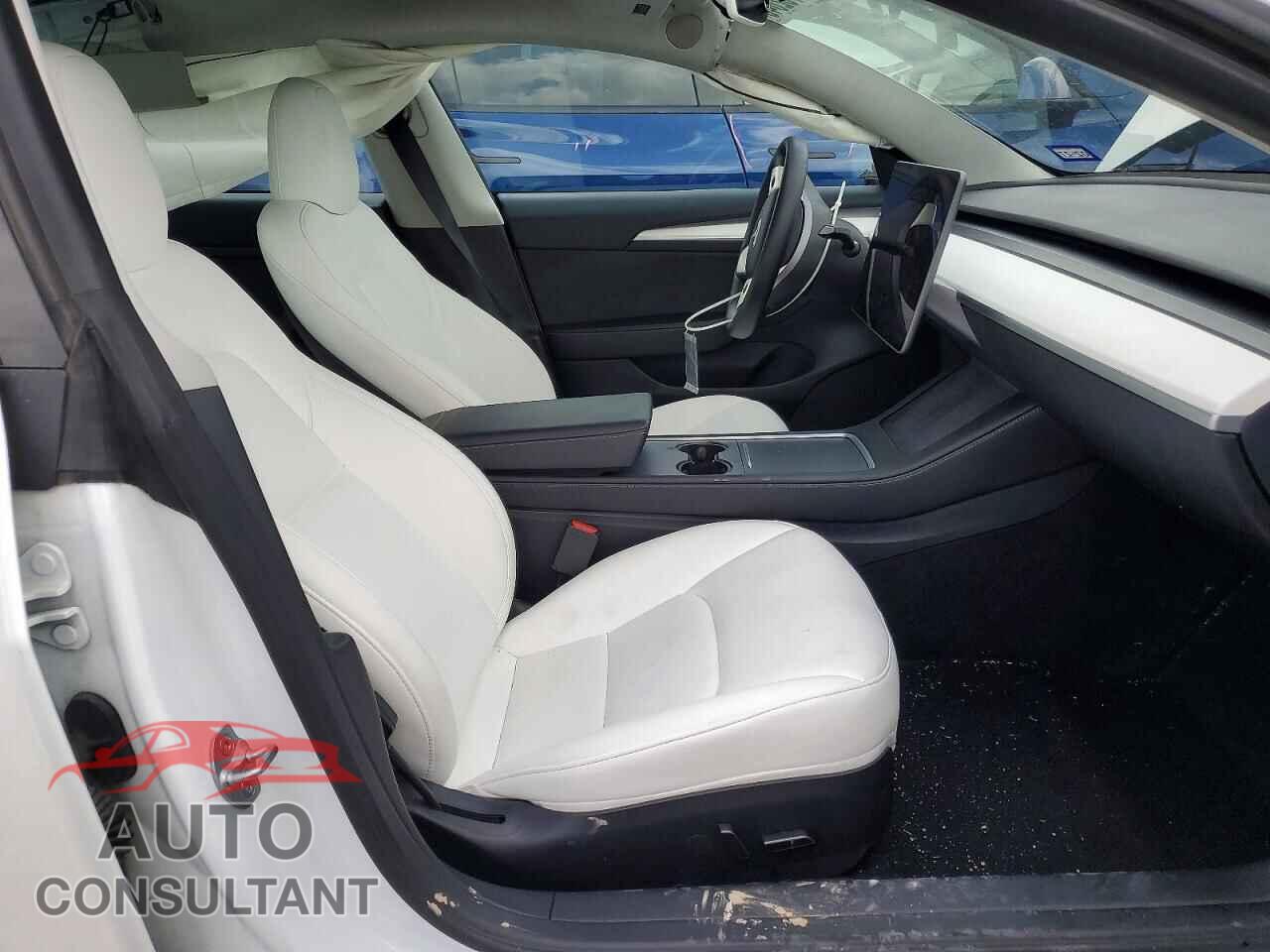 TESLA MODEL 3 2023 - 5YJ3E1EA0PF659228