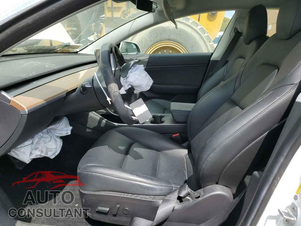 TESLA MODEL 3 2019 - 5YJ3E1EB4KF512816