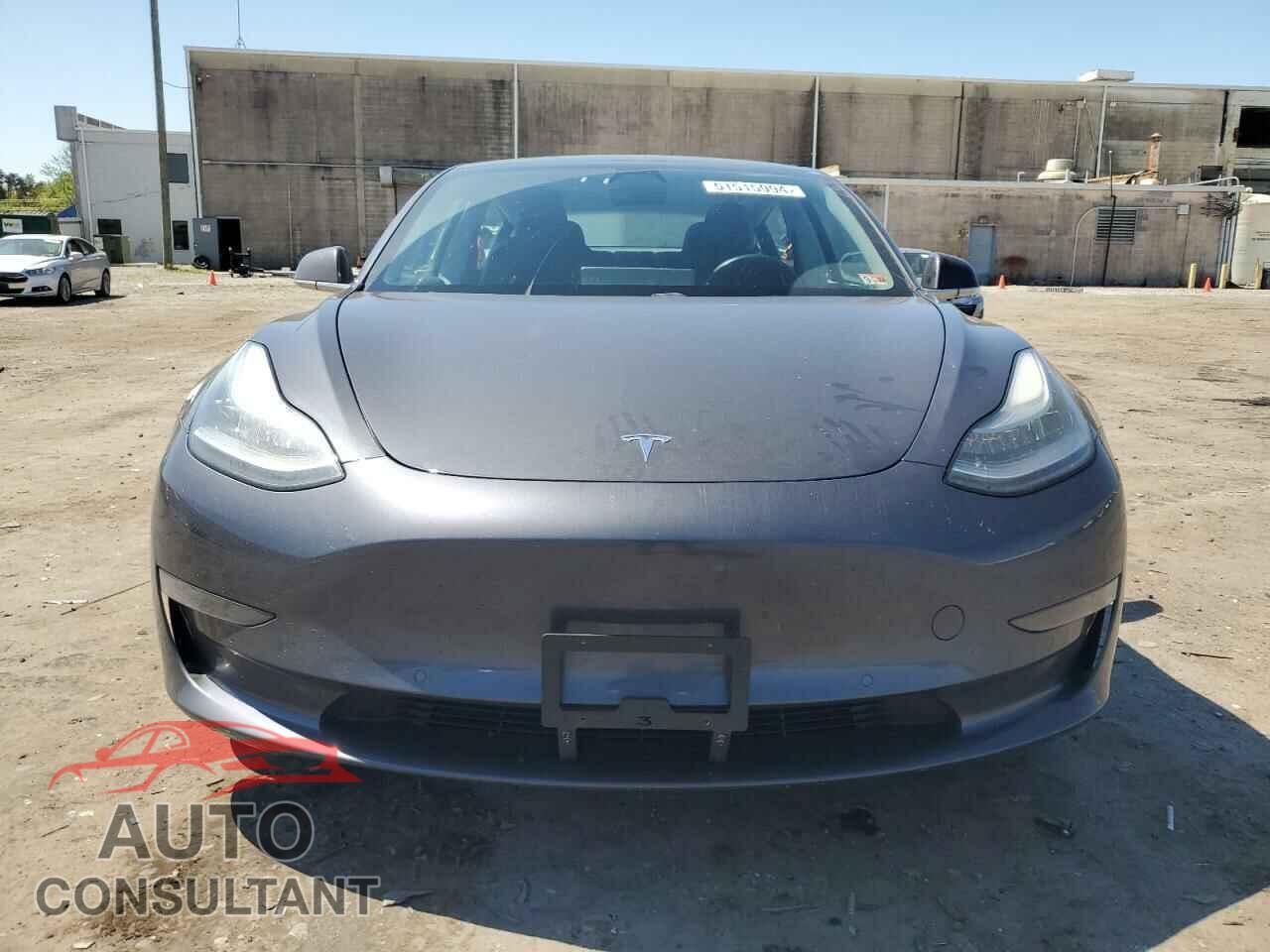 TESLA MODEL 3 2018 - 5YJ3E1EB8JF119495