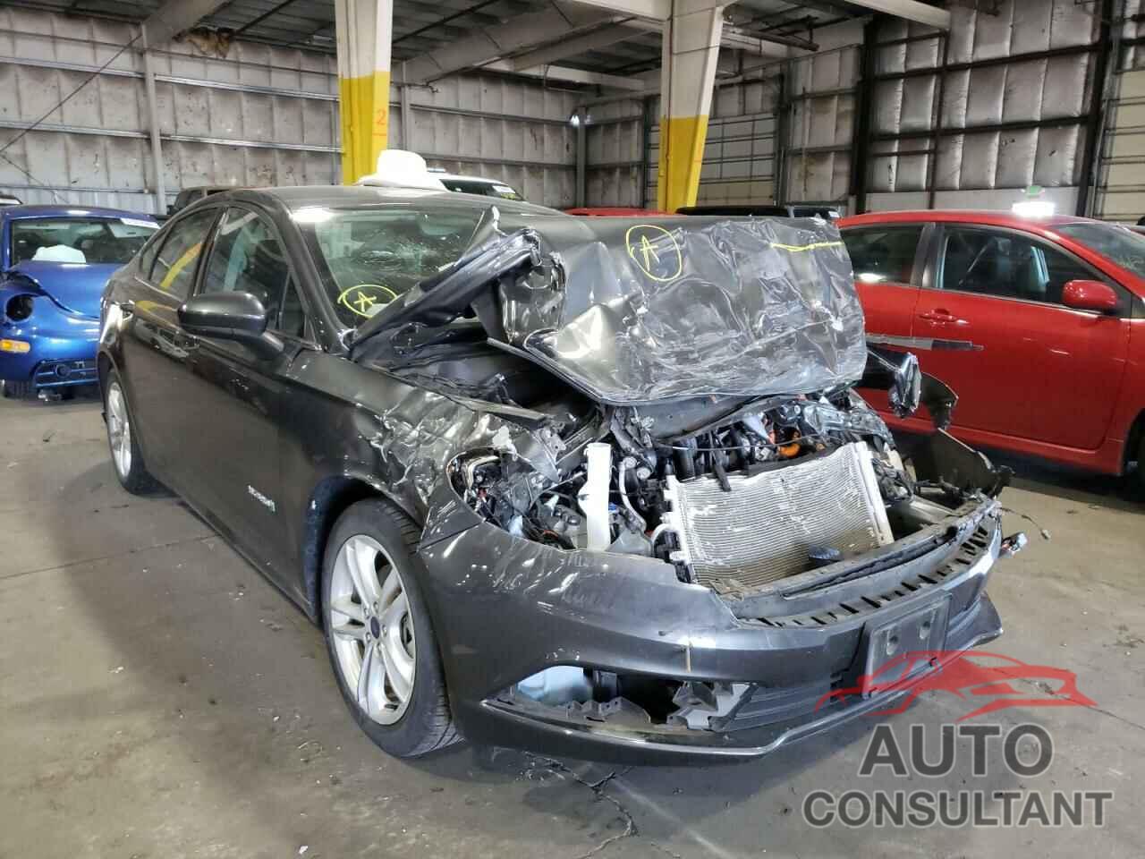 FORD FUSION 2018 - 3FA6P0LU5JR205454