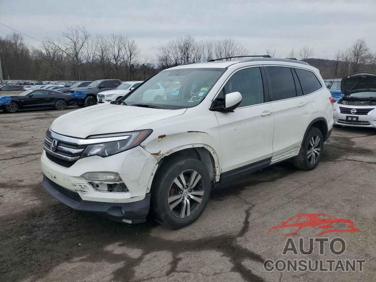 HONDA PILOT 2016 - 5FNYF6H52GB056585