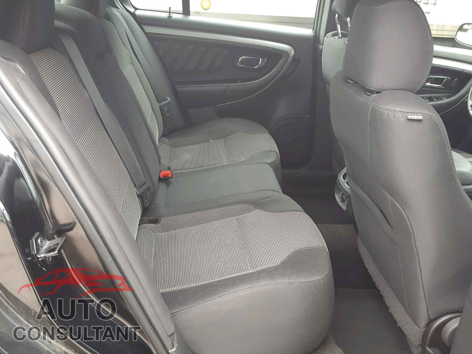 FORD TAURUS 2015 - 1FAHP2E99FG151989
