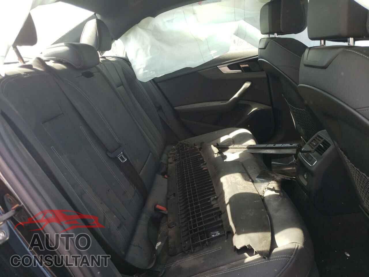 AUDI A4 2021 - WAUDAAF49MA015933
