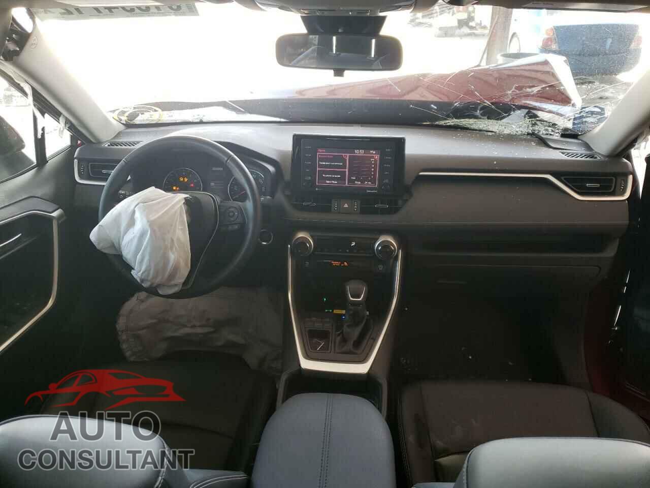 TOYOTA RAV4 2021 - JTMC1RFV2MD064489