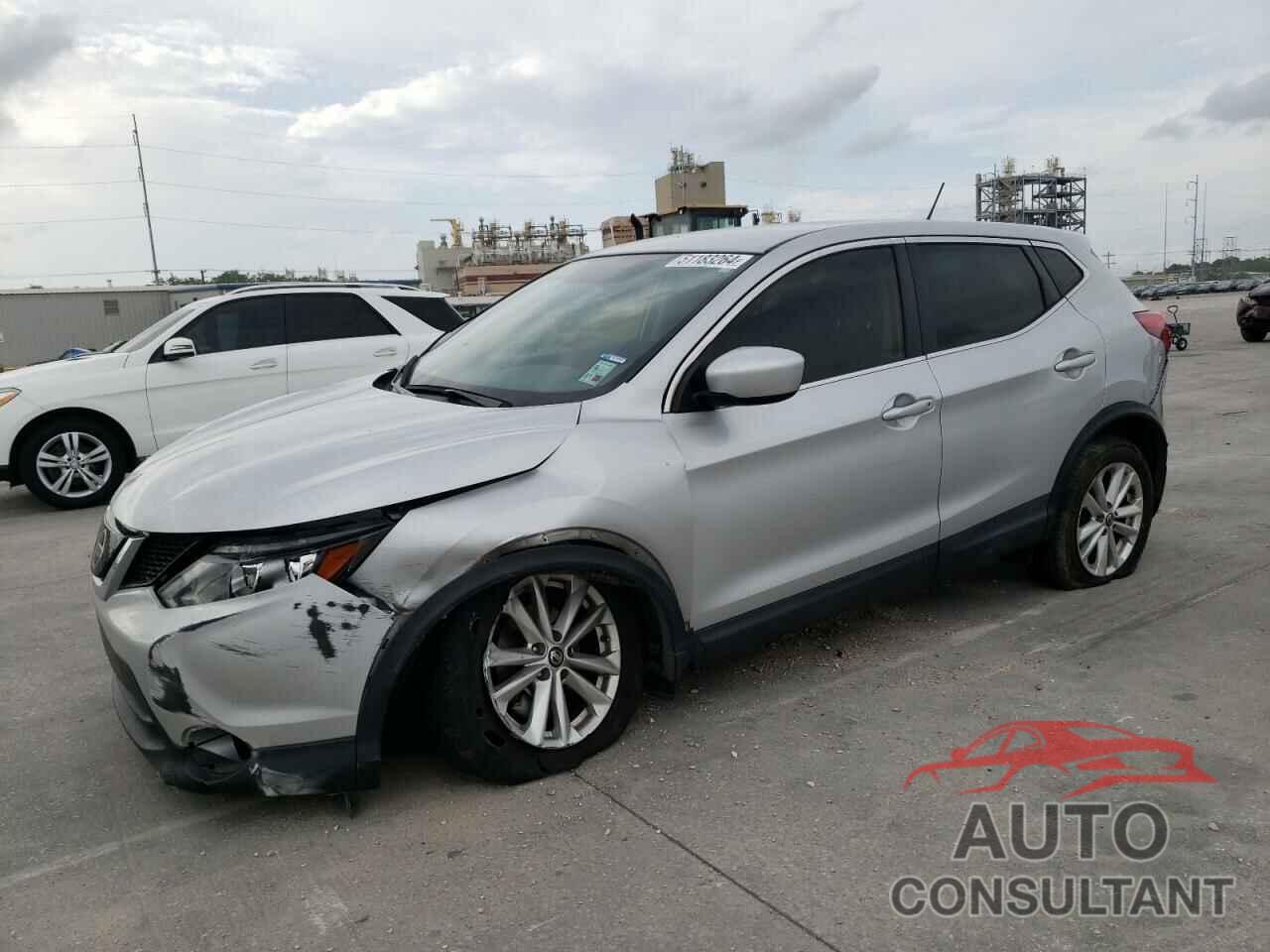 NISSAN ROGUE 2019 - JN1BJ1CPXKW530225