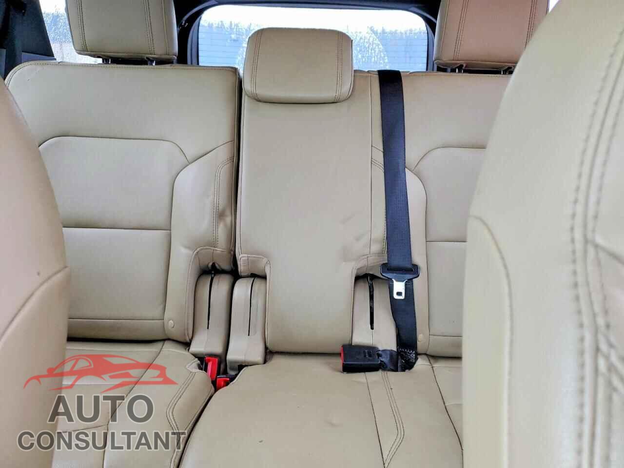 FORD EXPLORER 2016 - 1FM5K8D81GGA43192