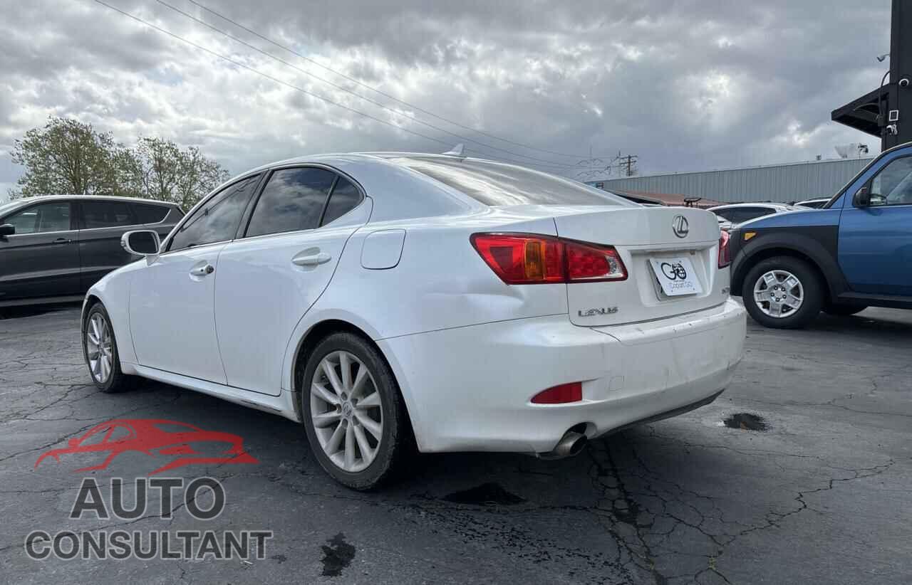 LEXUS IS 2009 - JTHBK262495094440