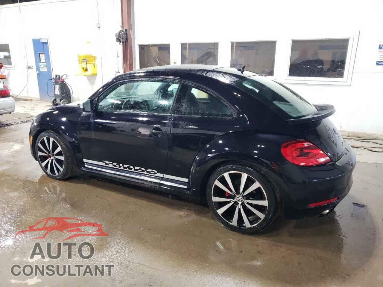 VOLKSWAGEN BEETLE 2012 - 3VWVA7AT9CM604665