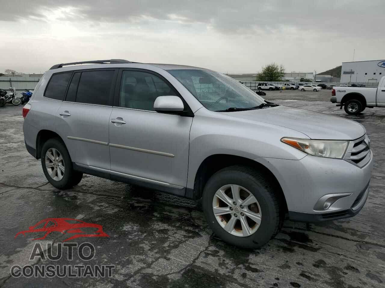 TOYOTA HIGHLANDER 2012 - 5TDBK3EH8CS128975